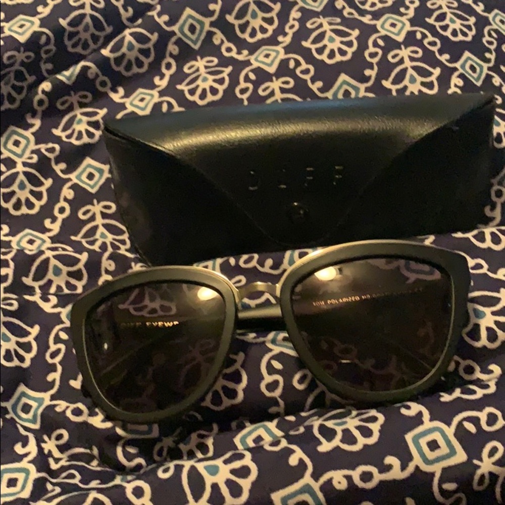 Diff eyewear rose sunglasses